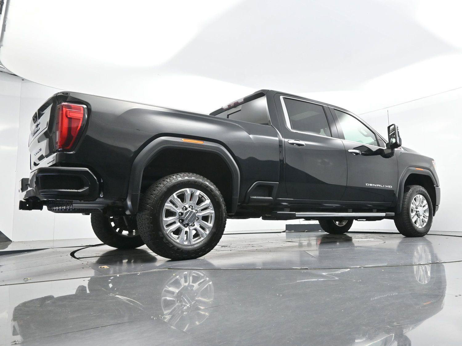 Used 2020 GMC Sierra 2500 Denali w/ Denali Ultimate Package AWD/4WD image 51