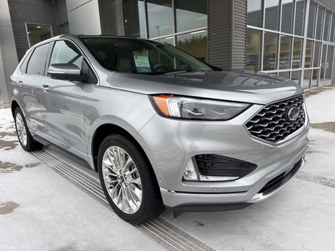 Certified 2024 Ford Edge Titanium w/ Titanium Elite Package image 10