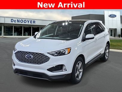 Used 2023 Ford Edge SEL w/ Convenience Package