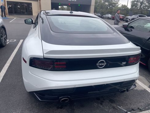Used 2024 Nissan Z Performance w/ Floor Mat Package image 8