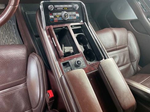 Used 2019 Lincoln Navigator Black Label image 11