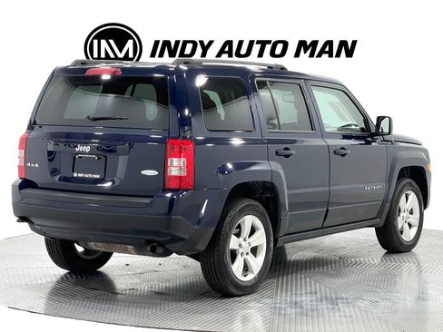 Used 2014 Jeep Patriot Latitude w/ All Weather Capability Group AWD/4WD image 4