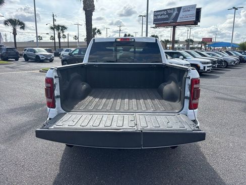 Used 2020 RAM 1500 Limited image 12