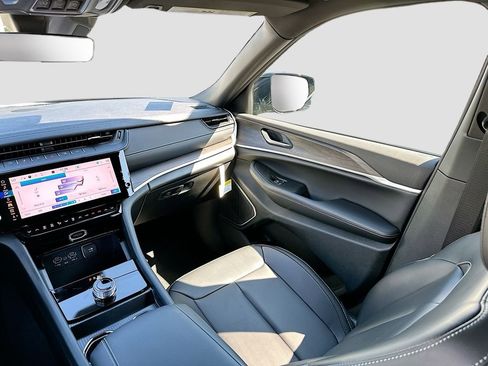 New 2026 Jeep Grand Cherokee L Limited image 26