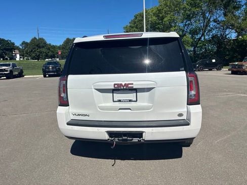 Used 2020 GMC Yukon SLT w/ Open Road Package AWD/4WD image 10