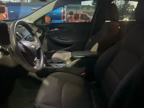 Used 2017 Chevrolet Malibu LS image 29