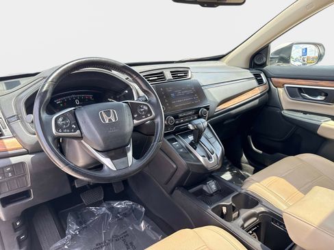 Used 2018 Honda CR-V Touring image 16