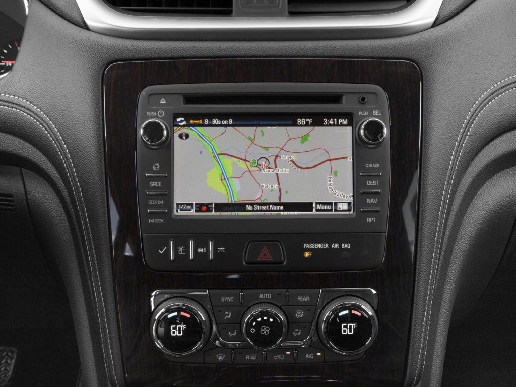 Used 2016 Chevrolet Traverse LT AWD/4WD image 14