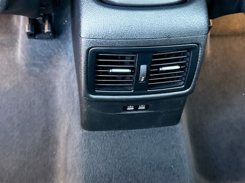 Used 2022 BMW X1 sDrive28i image 19