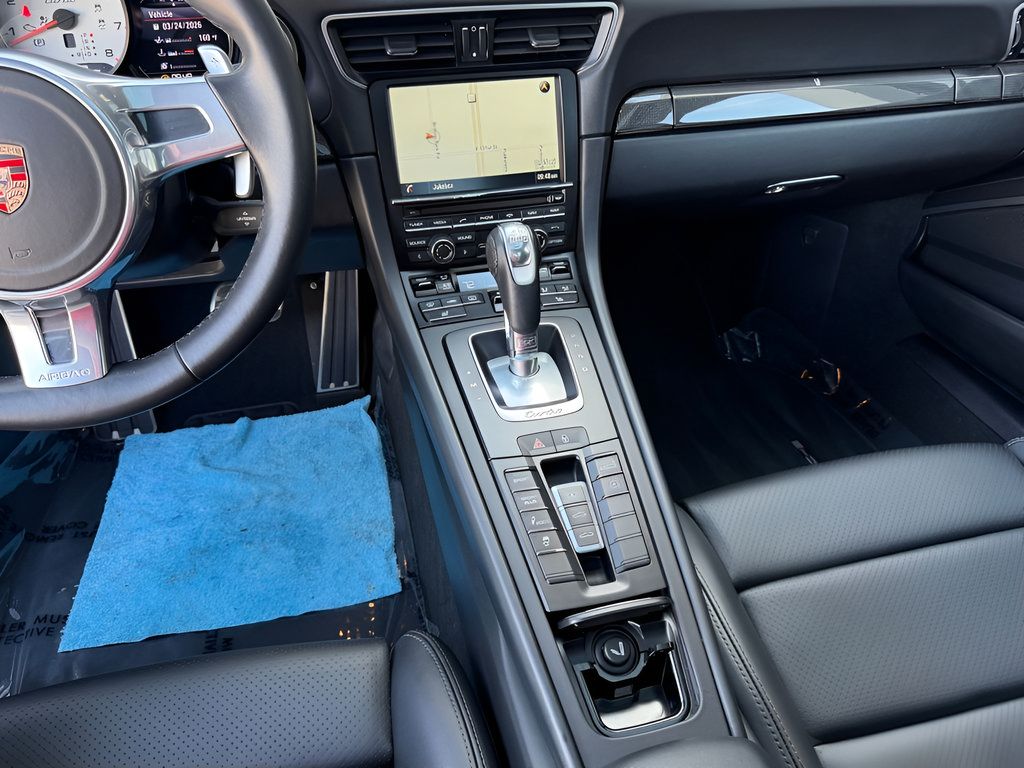Used 2014 Porsche 911 Turbo AWD/4WD image 40