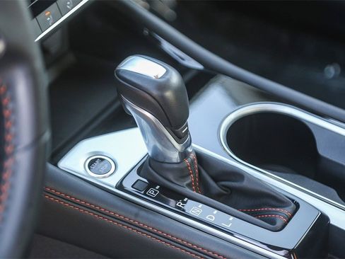 Used 2024 Nissan Altima 2.5 SR image 18