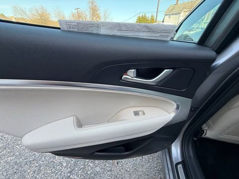 Used 2026 Genesis G70 2.5T image 22