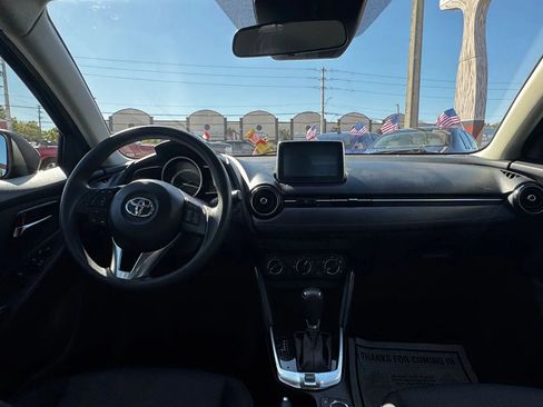 Used 2018 Toyota Yaris iA image 20