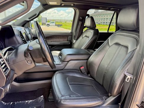 Used 2021 Ford Expedition Limited AWD/4WD image 11