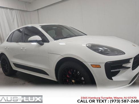 Used 2020 Porsche Macan GTS image 1