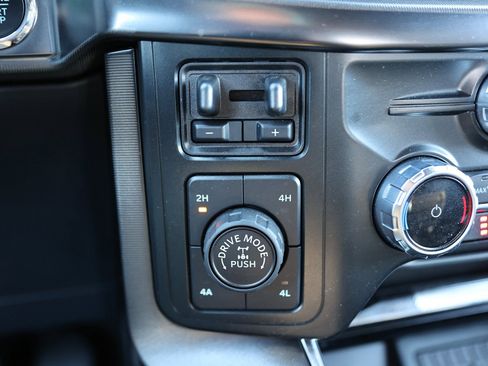 Used 2023 Ford F150 Platinum w/ Equipment Group 701A High image 34