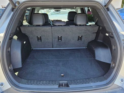 Used 2025 Chevrolet Equinox LT w/ Convenience Package II FWD image 27