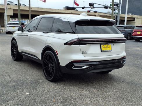 New 2026 Lincoln Nautilus Premier w/ Equipment Group 102A image 4