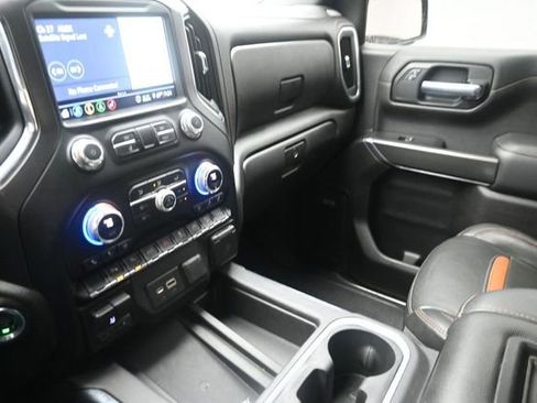 Used 2020 GMC Sierra 1500 AT4 w/ AT4 Premium Package AWD/4WD image 30