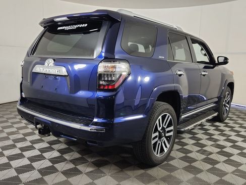 Used 2023 Toyota 4Runner Limited AWD/4WD image 7