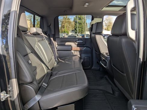 Used 2021 GMC Sierra 2500 Denali w/ Denali Ultimate Package image 38