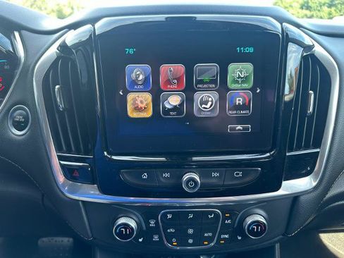 Used 2019 Chevrolet Traverse LT AWD/4WD image 33
