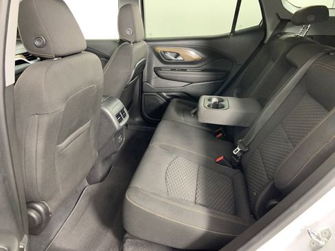Used 2020 GMC Terrain SLE image 17