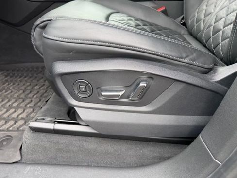Used 2023 Audi SQ8 Premium Plus image 10