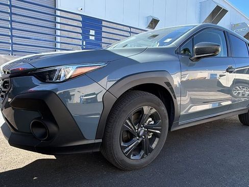 Used 2024 Subaru Crosstrek 2.0i AWD/4WD image 4