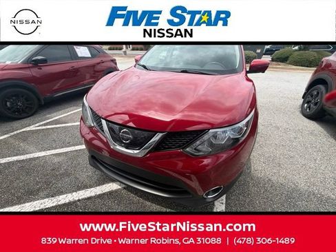 Used 2018 Nissan Rogue Sport SL w/ SL Premium Package FWD image 13
