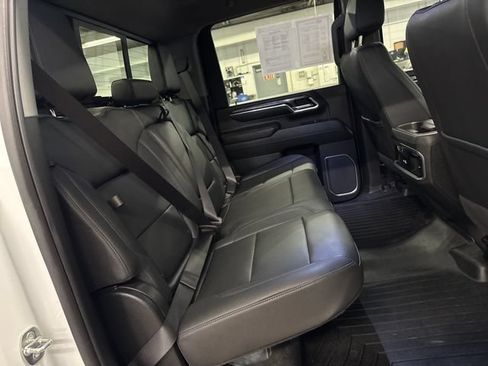 Used 2024 Chevrolet Silverado 2500 LTZ w/ LTZ Convenience Package AWD/4WD image 26