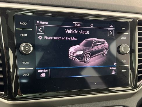 Used 2022 Volkswagen Atlas SE image 36