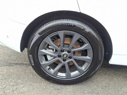 Used 2025 Land Rover Range Rover Sport Dynamic SE AWD/4WD image 12