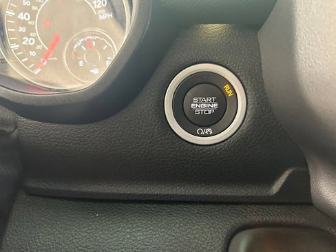 Used 2020 RAM 1500 Laramie RWD image 51