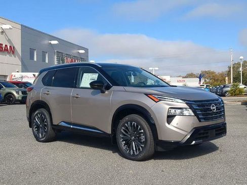 Certified 2026 Nissan Rogue Platinum w/ Tech Package image 2