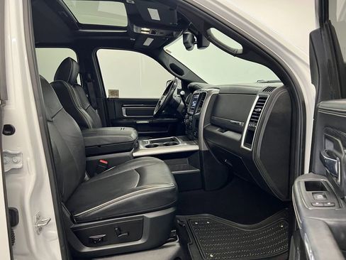 Used 2018 RAM 2500 Limited image 27