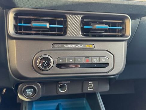 New 2026 Ford Maverick XLT image 31