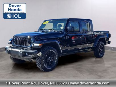 Used 2024 Jeep Gladiator Sport