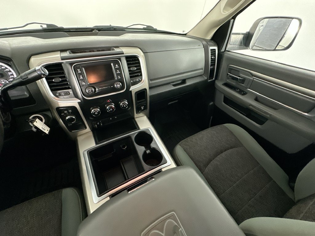 Used 2015 RAM 2500 SLT w/ Protection Group AWD/4WD image 11