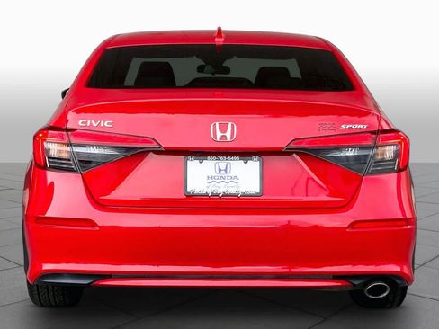 Used 2023 Honda Civic Sport image 5