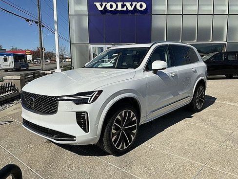 New 2026 Volvo XC90 B6 Ultra w/ Protection Package AWD/4WD image 3