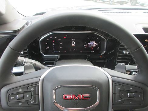 New 2026 GMC Sierra 1500 SLT w/ SLT Convenience Package AWD/4WD image 16
