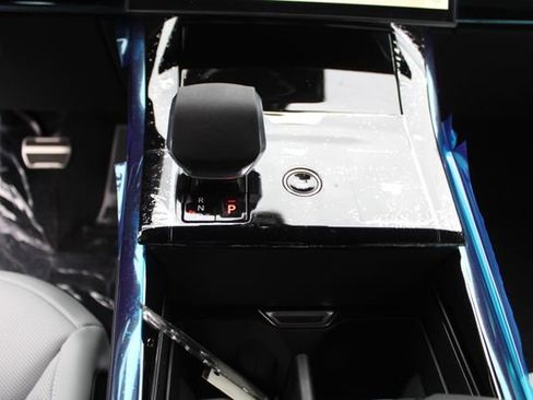 New 2026 Land Rover Range Rover Sport Dynamic SE image 13