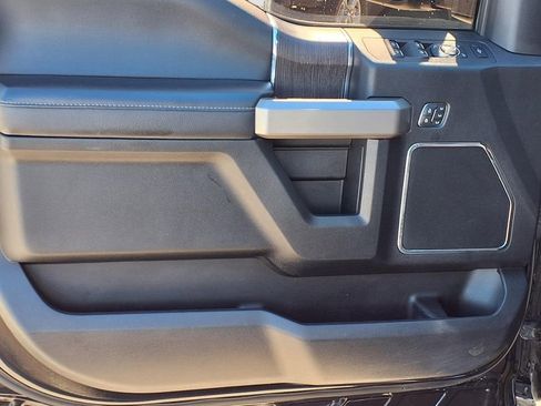 Used 2020 Ford F250 Lariat w/ Lariat Ultimate Package image 20