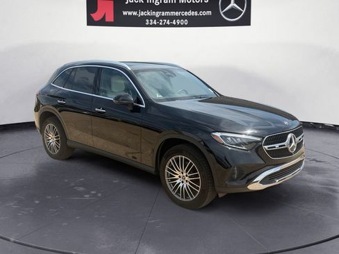 Certified 2026 Mercedes-Benz GLC 300 4MATIC image 7