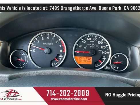 Used 2011 Nissan Pathfinder SV RWD image 25