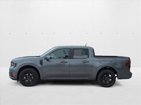 New 2025 Ford Maverick Lobo image 5