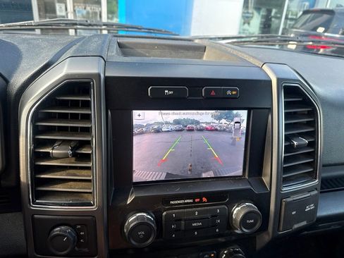 Used 2019 Ford F150 XLT w/ Equipment Group 302A Luxury AWD/4WD image 14