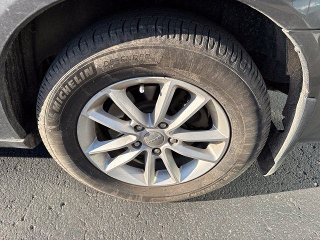 Used 2019 Dodge Grand Caravan SXT FWD image 6