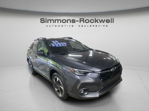 Used 2024 Subaru Crosstrek 2.5i Limited AWD/4WD image 7